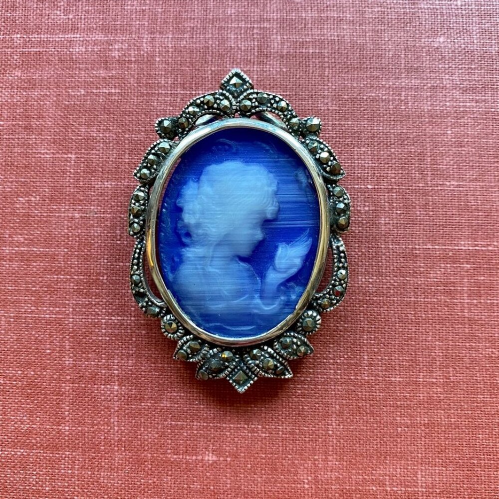 Sterling Silver and Blue Stone Cameo Brooch/Pendant